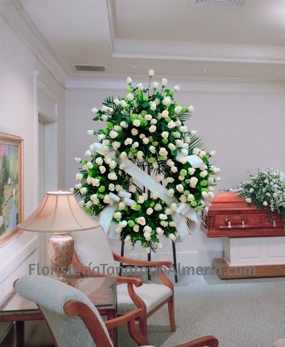 corona floral funeraria Supreme rosas blancas